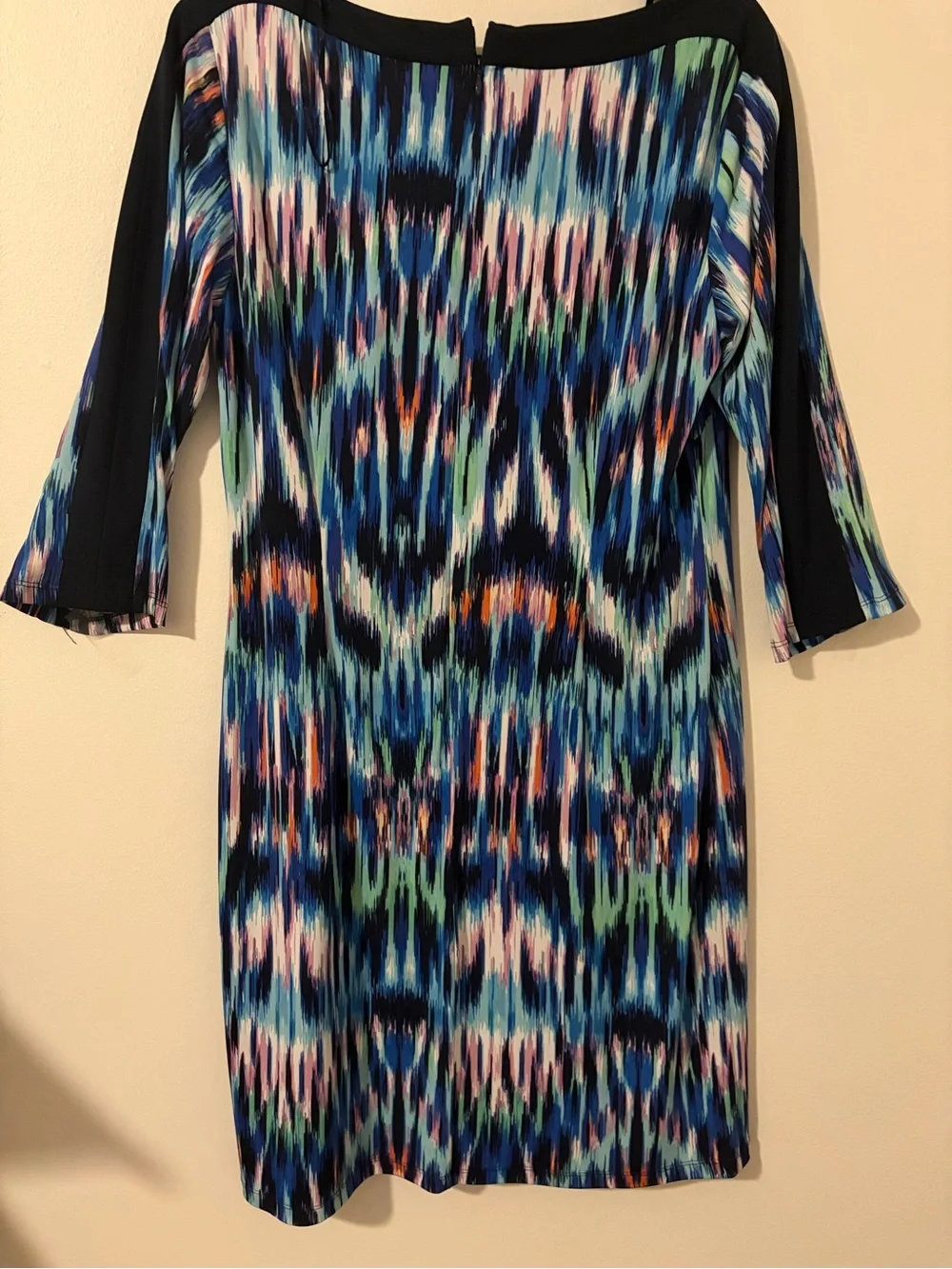 Jessica Howard Multicolor Ikat-Print Midi Dress with black panels